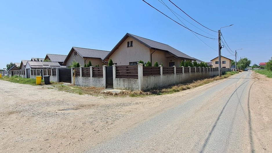 Domnesti - Ghioceilor, teren 590 mp, utilitati la teren, acces STB - Poză 1