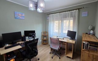 Apartament 3 camere Aradului parter cu balcon - Poză 6