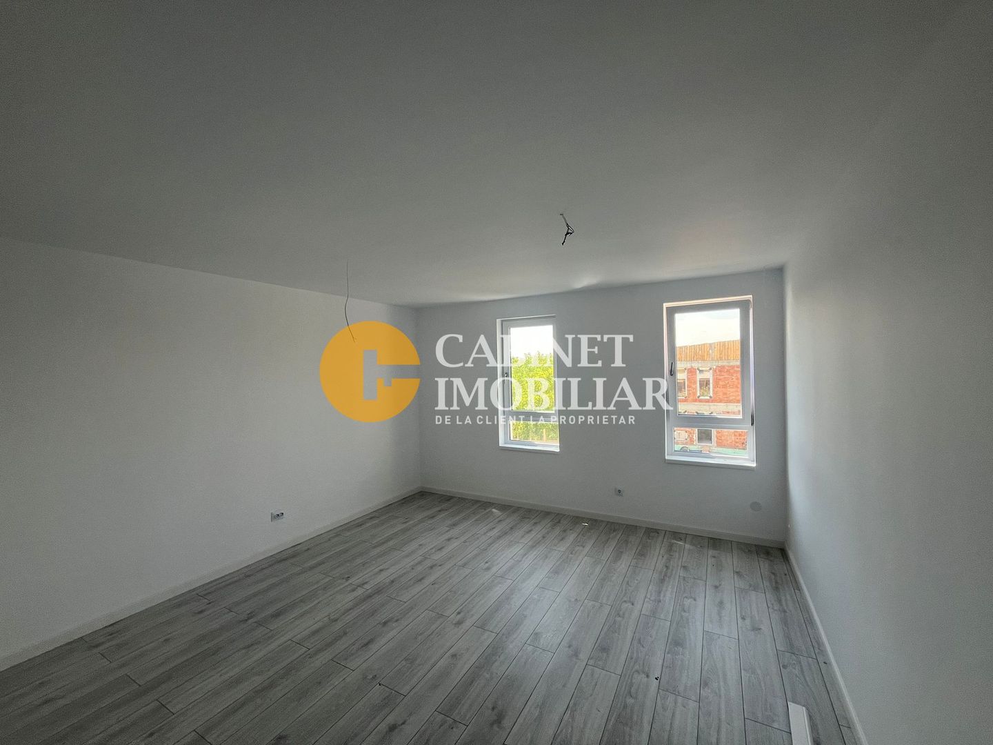 Casa 6 camere 268 MP Valea Lupului - Poză 10
