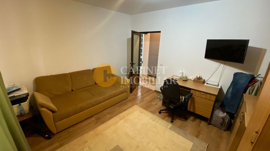 Gară - Bloc Tip Vilă - 3 camere decomandat + loc parcare - Poză 4