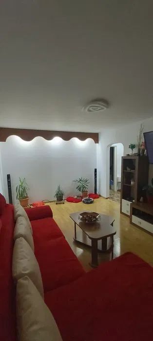 APARTAMENT MODERN BLOC REABILITAT METROU VALEA IALOMITEI - Poză 5