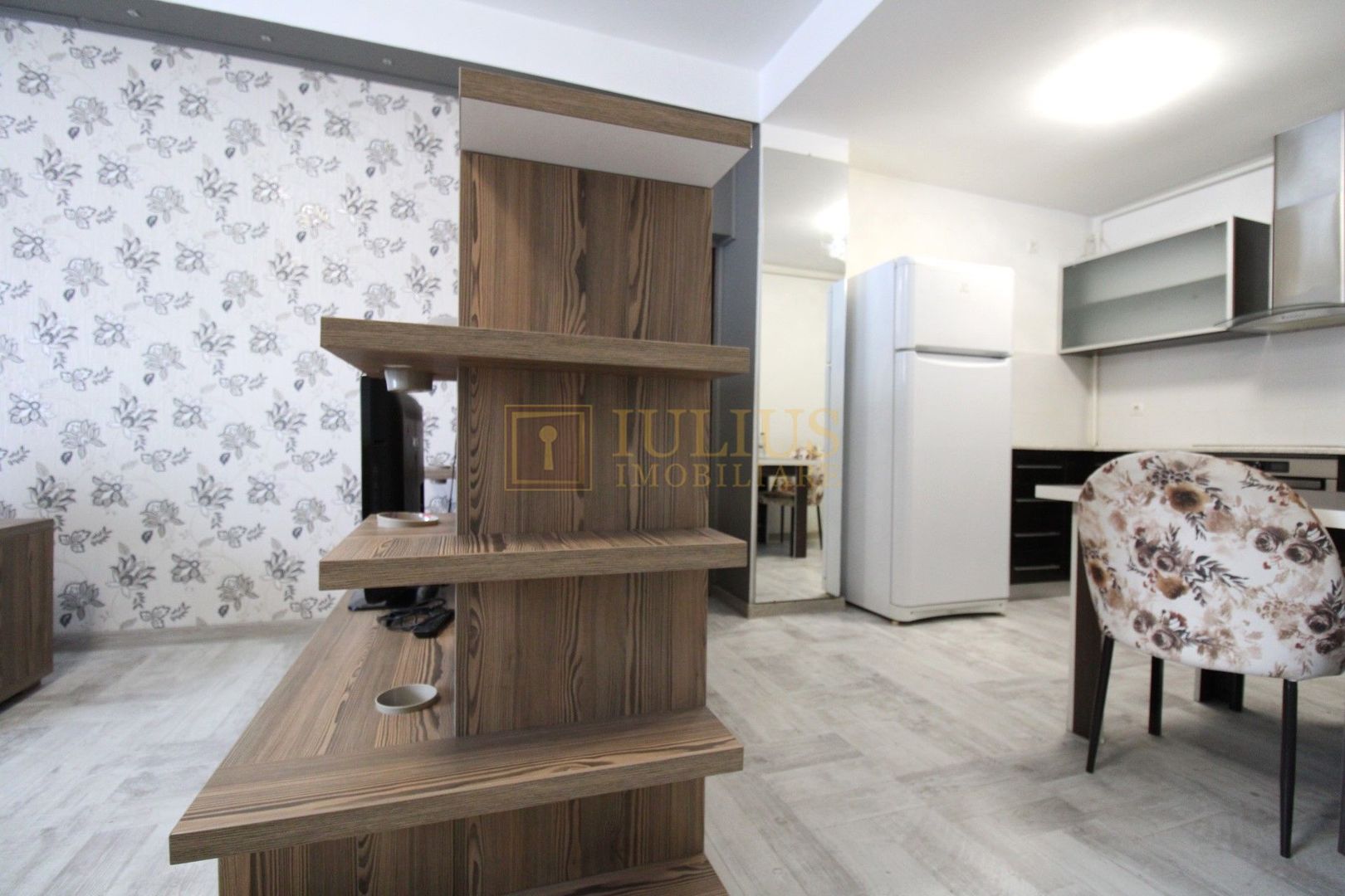 Studio; dormitor + sufragerie, langa IQ Hotel - zona de sud. - Poză 8