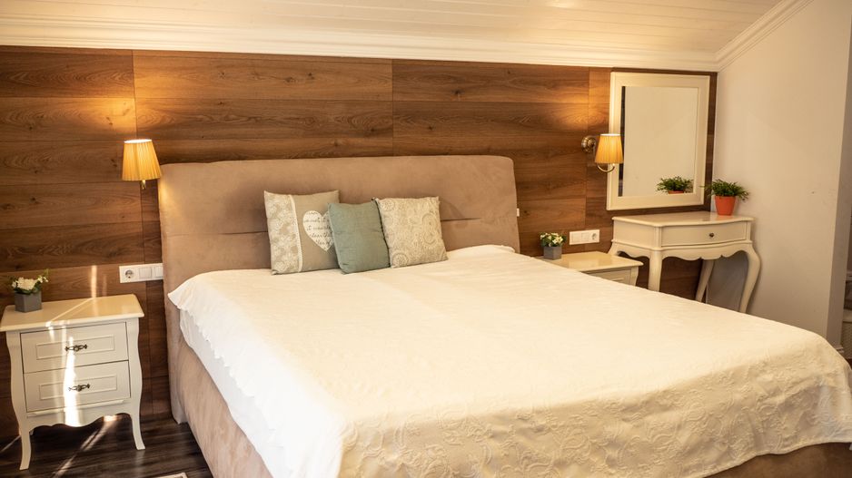 In vacanta, ACASA, zi de zi - crama, bucatarie de vara, ciubar - Poză 14