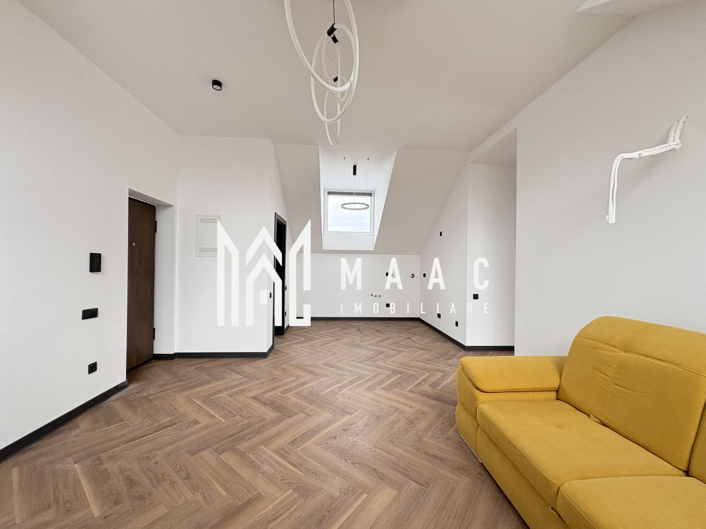 Apartament 3 camere  I 2 locuri de parcare I Turnisor - Poză 2