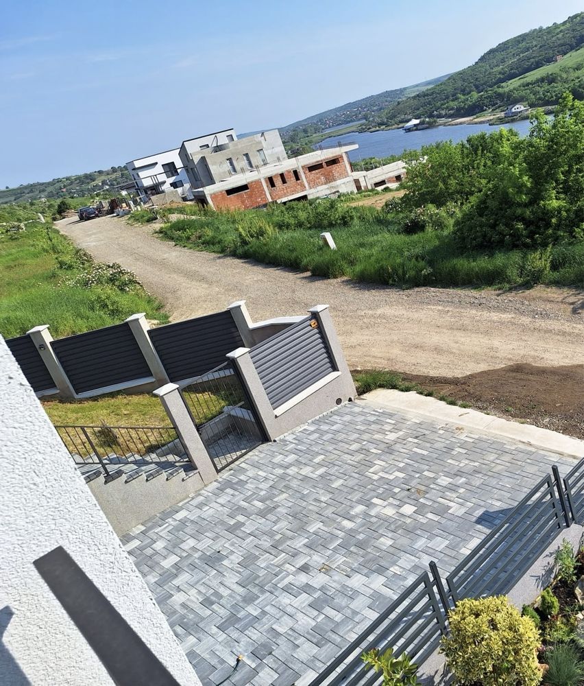 Casa Moara de Vant cu vedere superba spre lac si padure in zona SRU - Poză 7