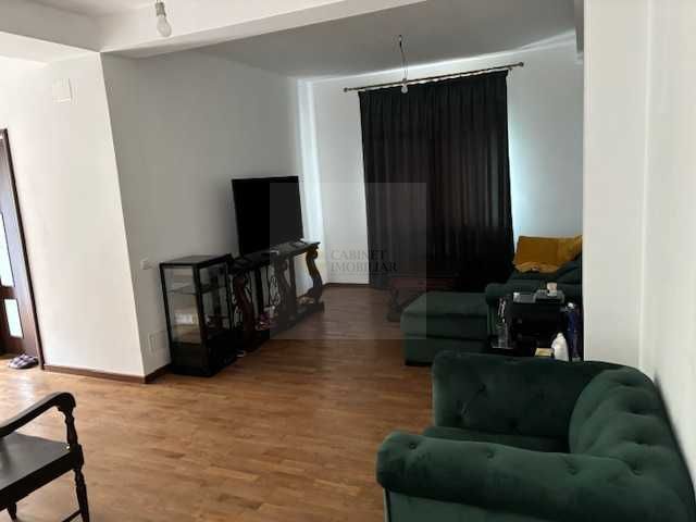 Vilă Clasică, Construcție Nouă, de Vânzare în Zona Domenii - Grivița - Poză 4