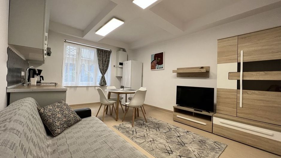 Apartament 2 camere semidecomandate¶ Grigorescu - Poză 1
