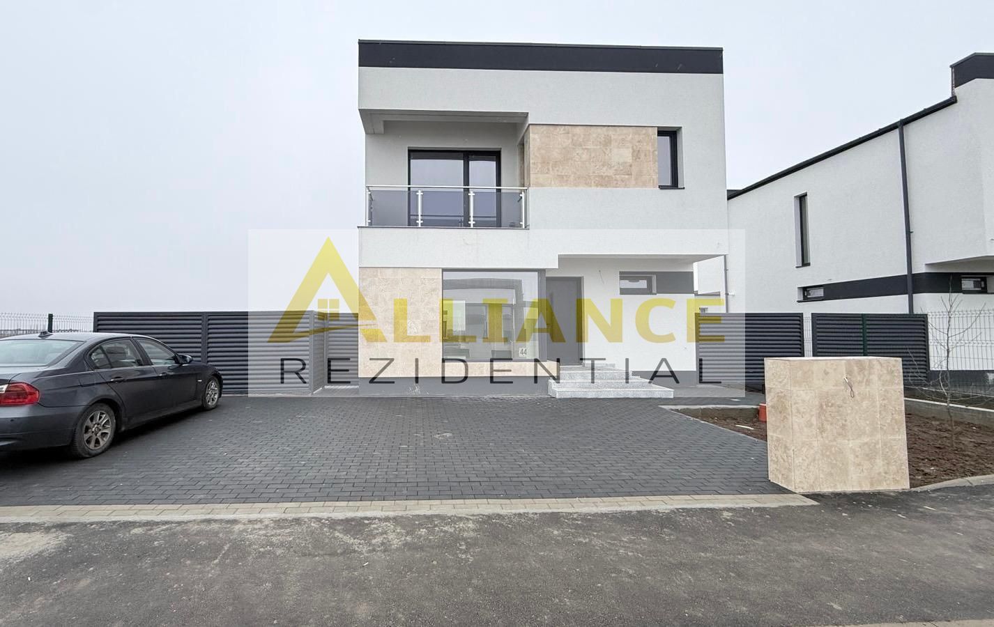 Vila individuala  - 4 camere 3 bai - 323mp teren - Poză 1