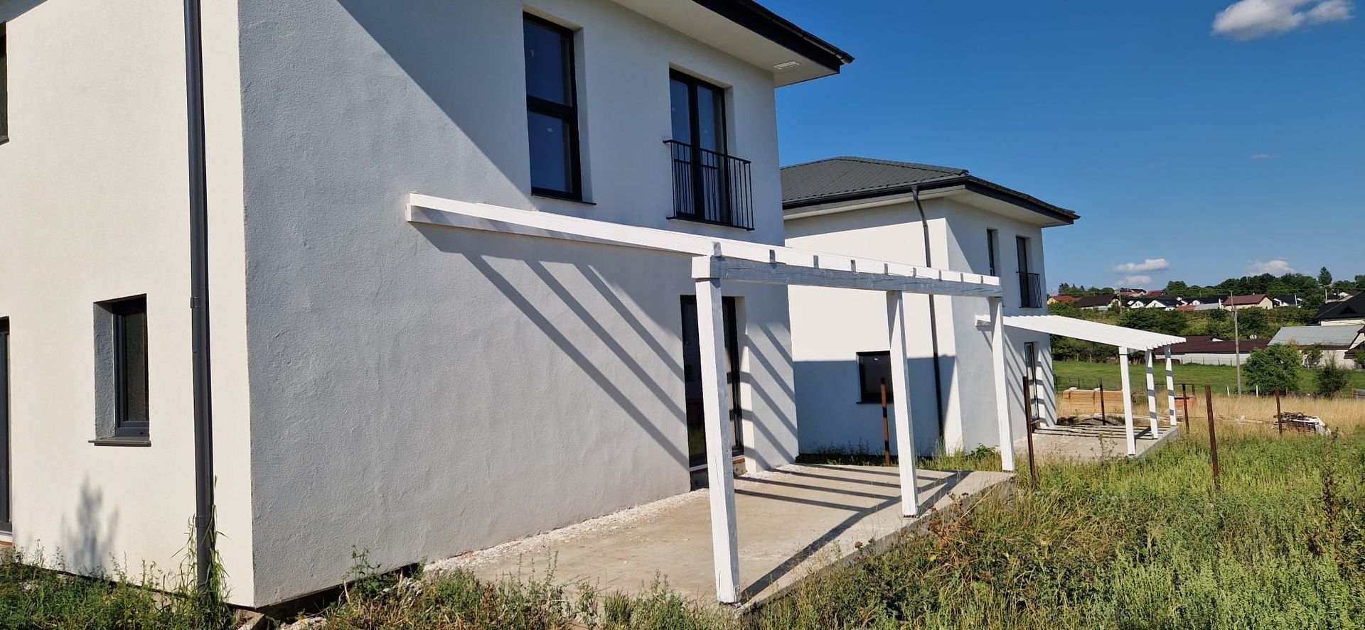 Casa la rosu Falticeni- Cartier Privat - Poză 5