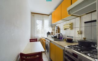 Apartament cu 3 camere, etaj intermediar, zona Spitalului Judetean - Poză 8