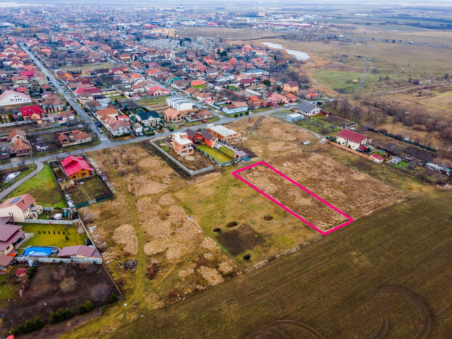 Teren de vanzare in cartierul Poltura - Poză 1