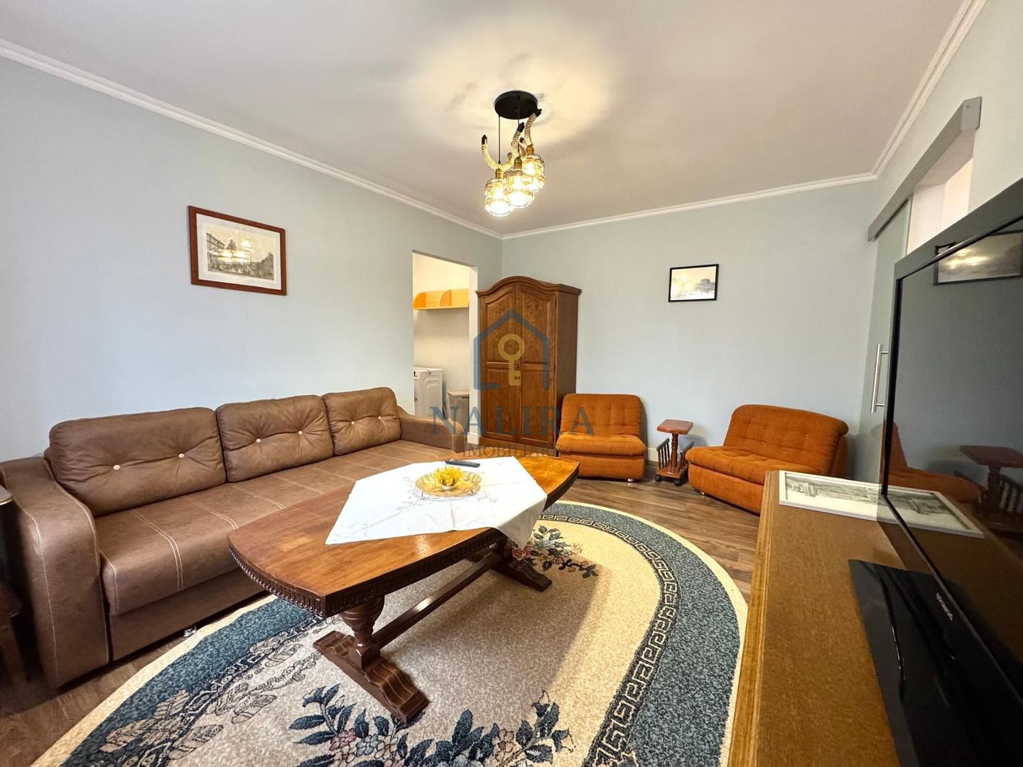 Chirie apartament ultracentral - 2 camere Gh. Sincai - Poză 3