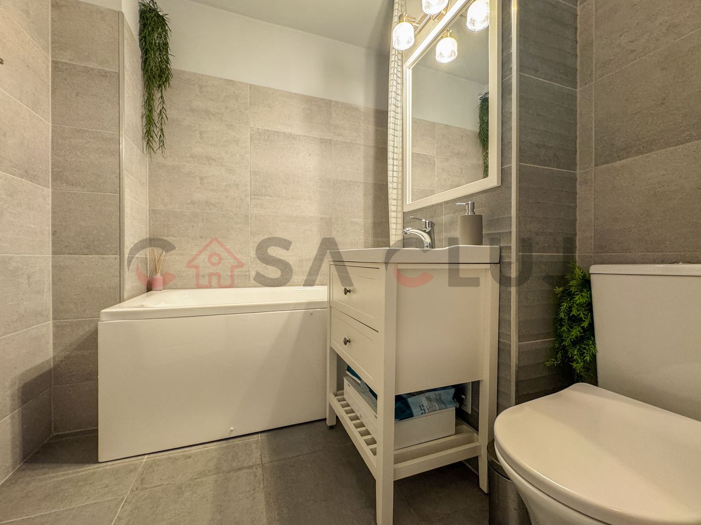 Apartament perfect pentru o familie,  zona Pod Calvaria, Manastur ! - Poză 12