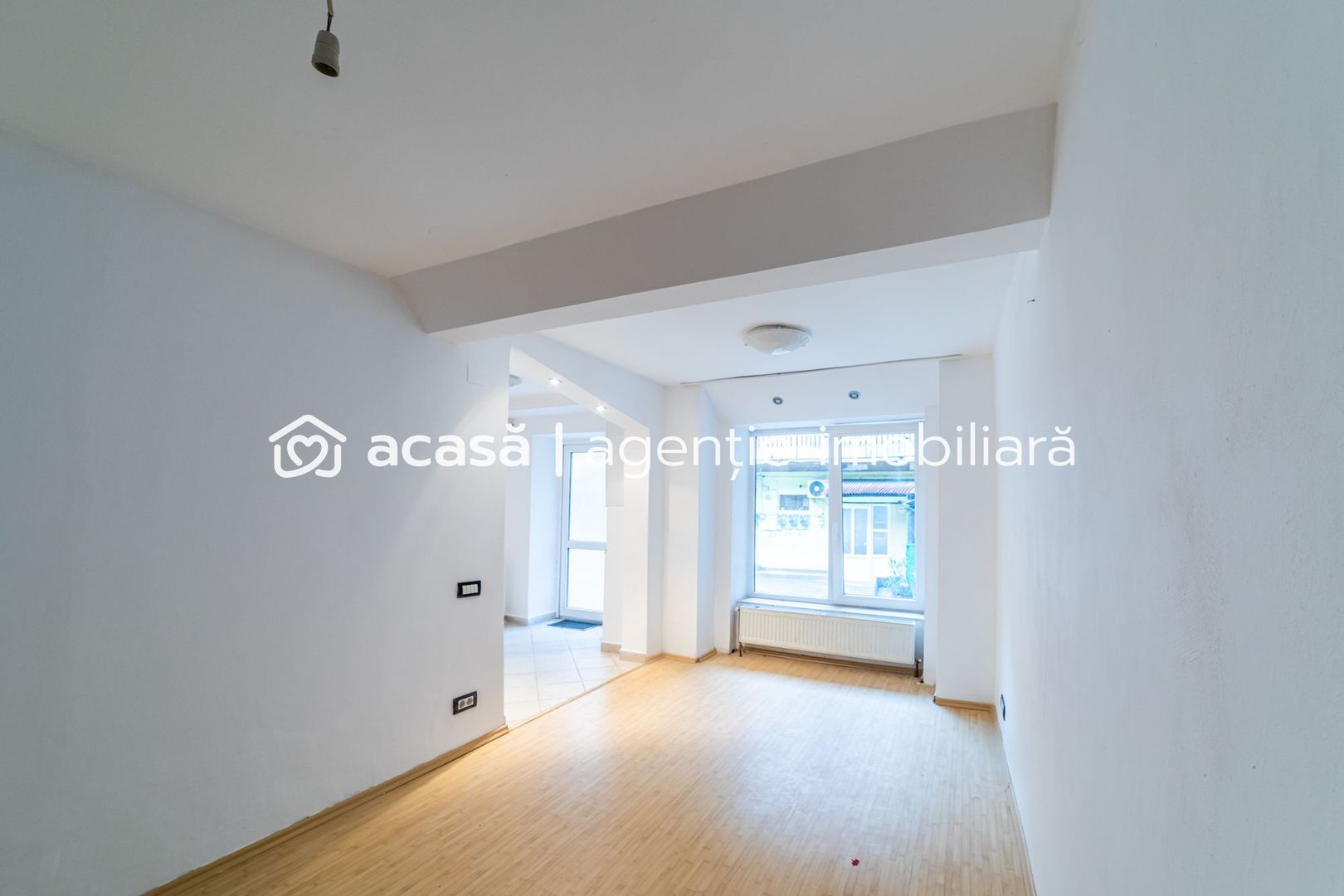 Apartament ultracentral la 1 minut de teatru - Poză 5