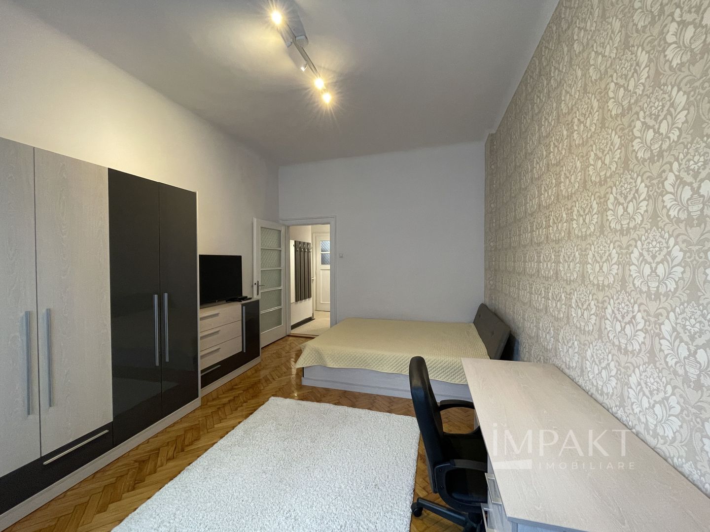 Apartament cu o cameră în zona centrala! - Poză 3