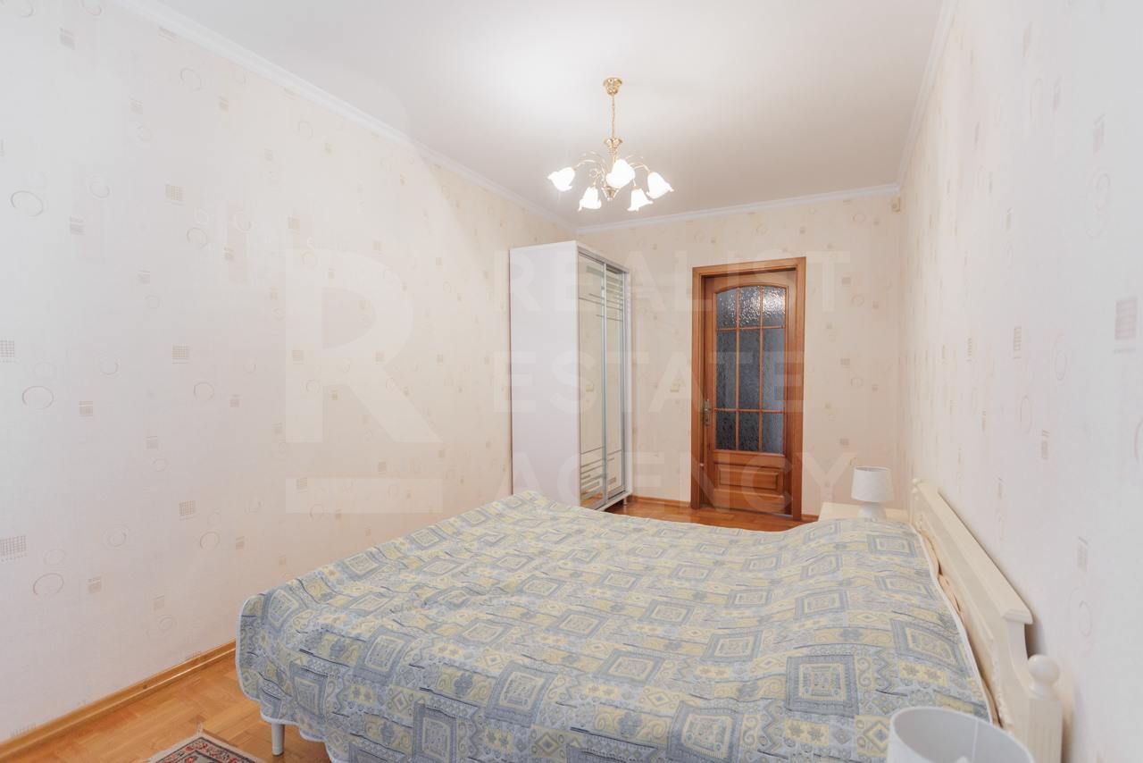 Chirie, casă, 3 nivele, 5 camere, Mihail Berezovschi, Telecentru - Poză 15