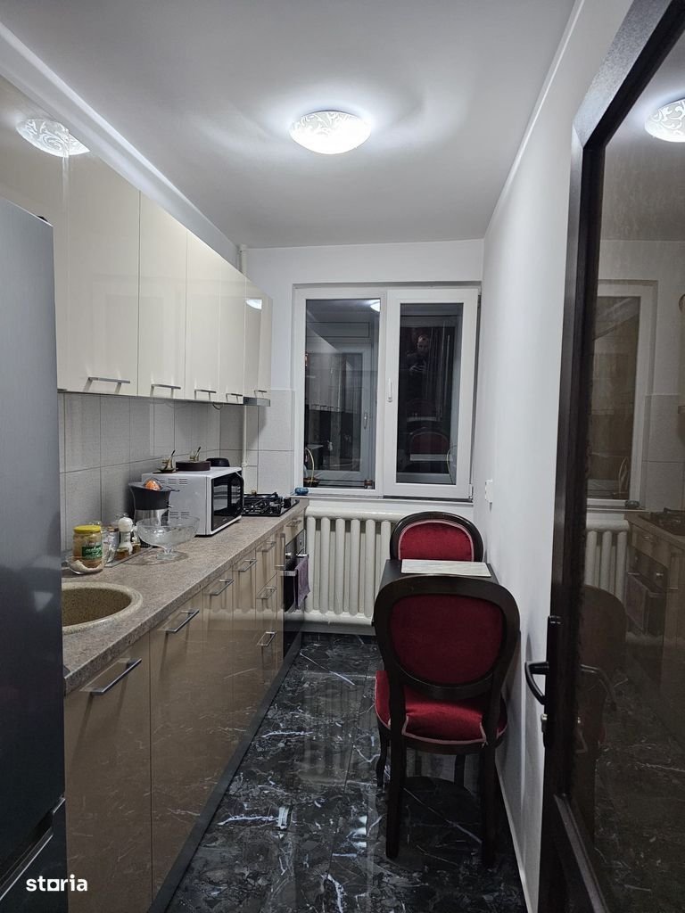 Apartament 2 camere Bloc 4 etaje Aleea Poiana Mare - Poză 5