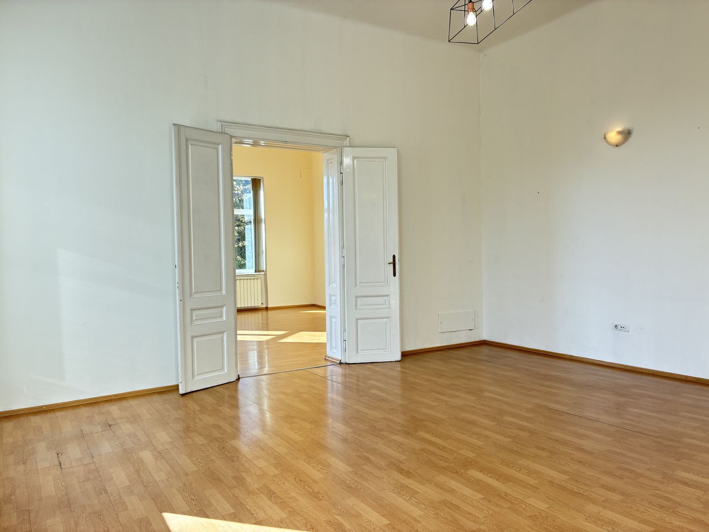 Apartamnet ultracentral de vanzare in Oradea - Poză 10
