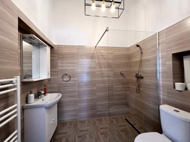 🏡 Apartament 3 camere ultracentral, Zona Mitropoliei, 91 mp utili, - Poză 8