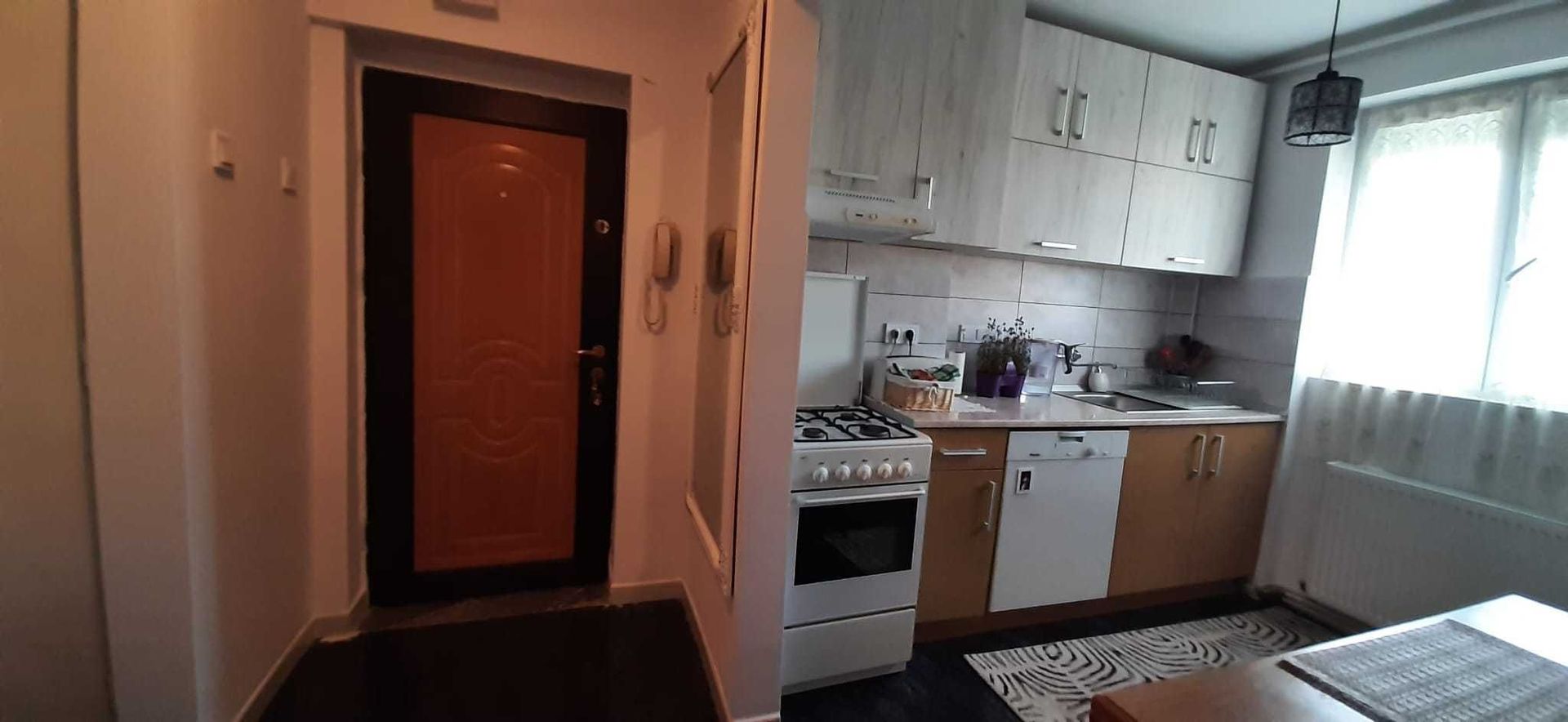 Agentia Imobiliara BRASADAS vinde ap 2 cam Sol Lic. Ortodox. - Poză 5