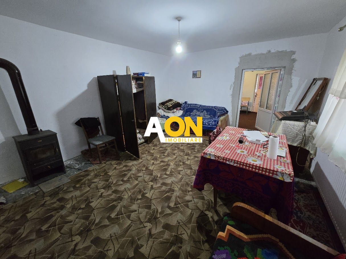 Casa 3 Camere Sat Galtiu, 1100 mp Teren - Poză 3