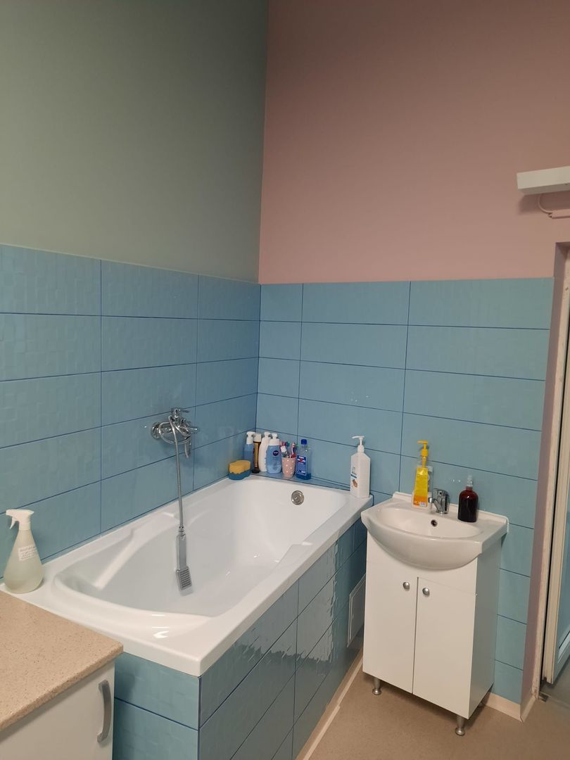 Proprietate versatilă, ideală pentru activități sociale, medicale sau - Poză 8