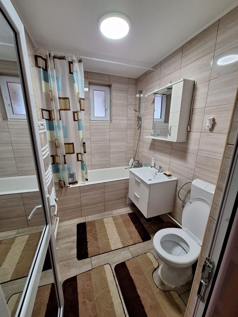 Apartament cu 2 camere, etaj 3/4, Micro 16 - Poză 5