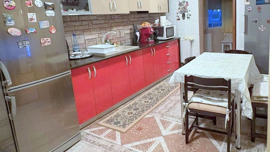 De vanzare apartament cu 3 camere I. C. Frimu, 70.500 euro - Poză 8