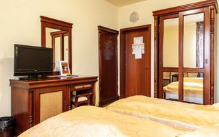 Vila 19 camere pretabila | azil batrani | gradinita | after school - Poză 12