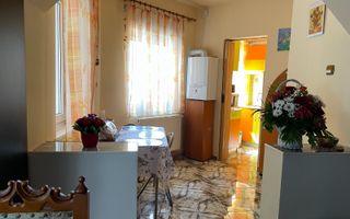 ageuropa.ro vinde apt. 4 cam 80mp la PARTER în zona CENTRALA. - Poză 2