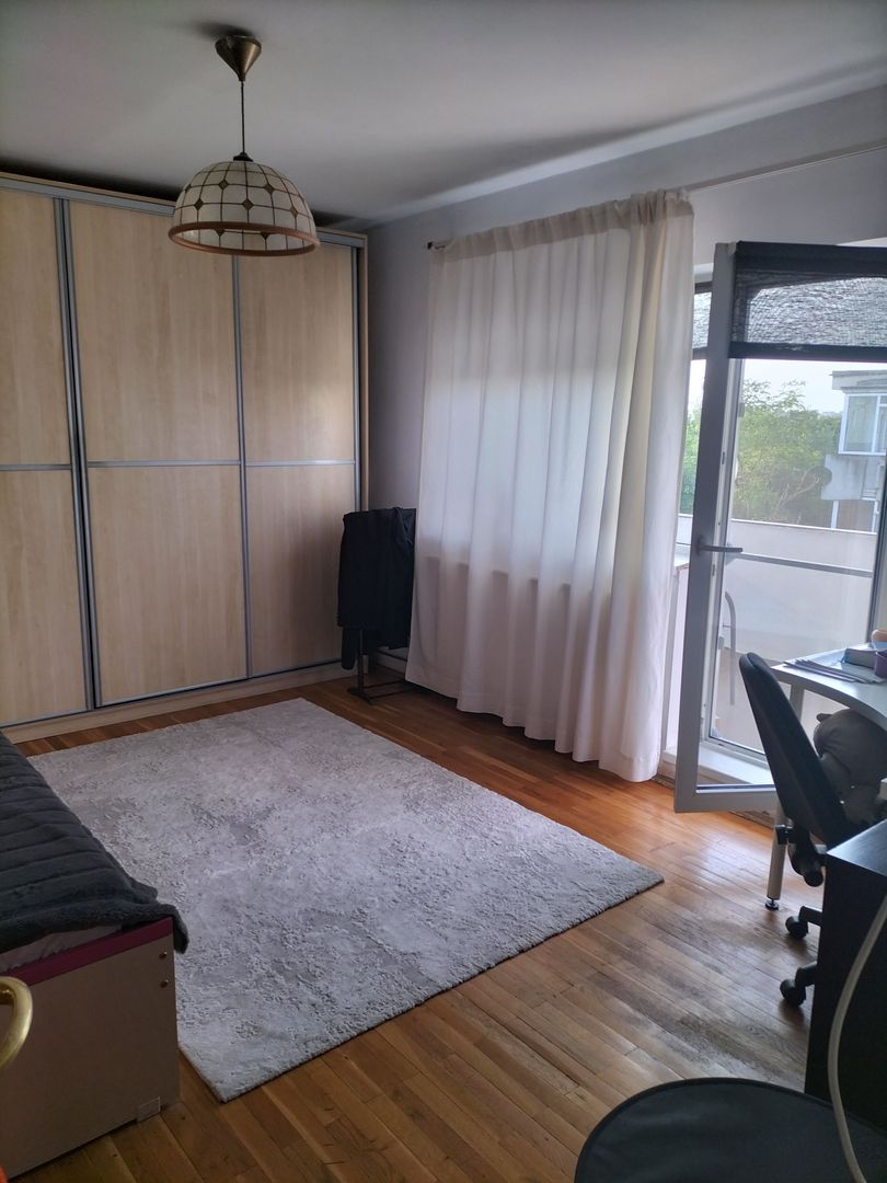Apartament Luminos 2 camere. Vedere Parc Tineretului, Zona Pridvor. - Poză 9