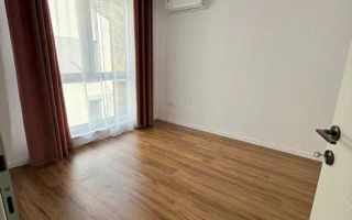 Duplex lux, de închiriat, 5 camere, parcare, curte, terasă,220mp teren - Poză 2