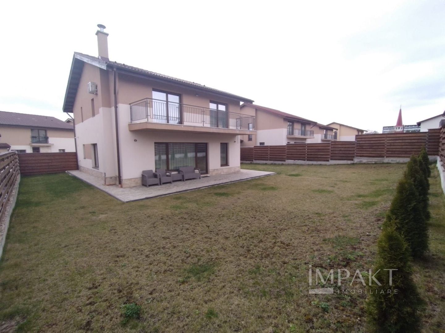 Casa individuala de inchiriat in zona Iulius Mall! - Poză 10