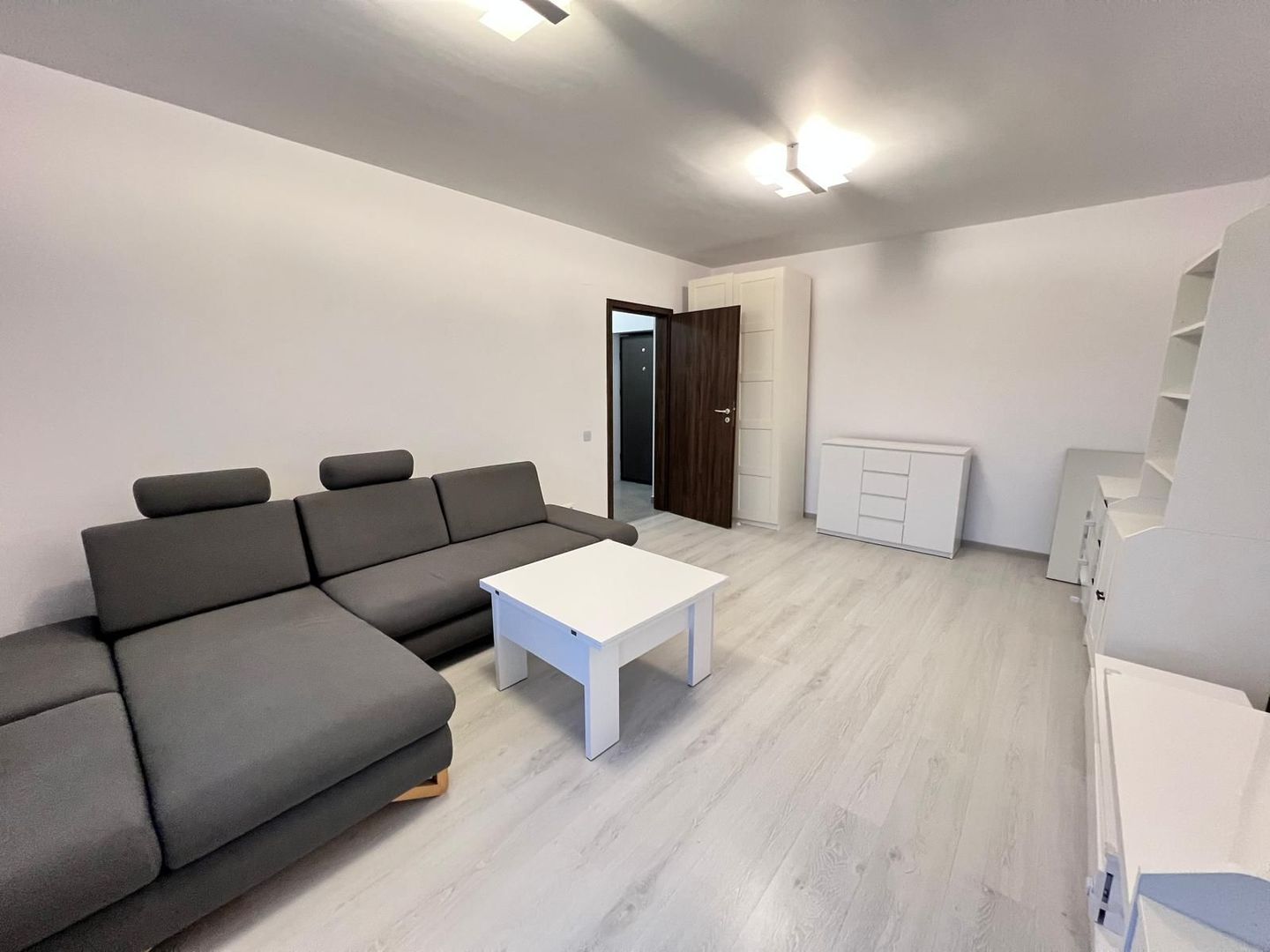 Apartament cu 2 camere | 52 mp + 6 mp terasa | Parcare Subterana | Borhanci - Poză 3