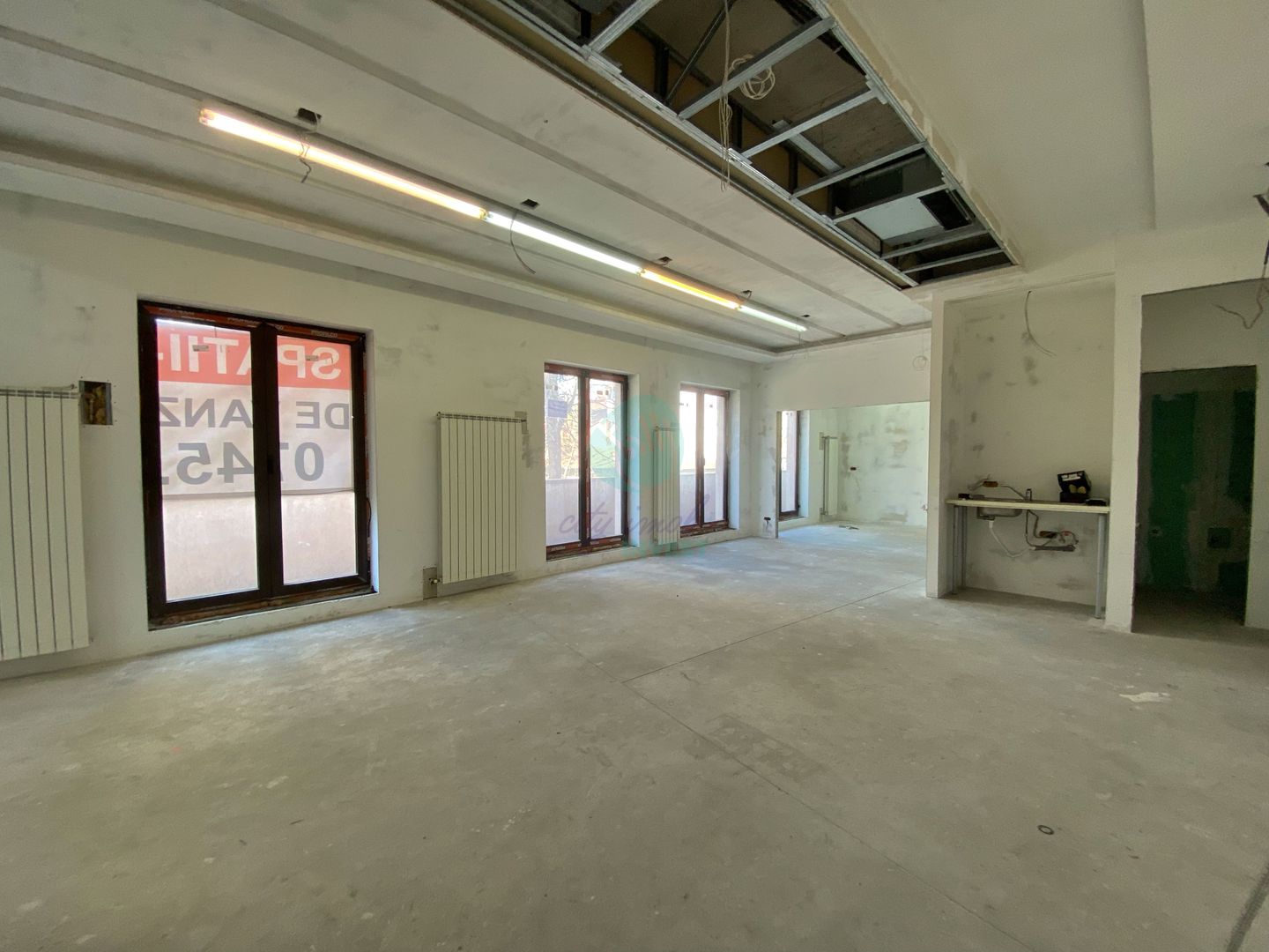 Cladire de birouri/ Clinica medicala zona Pache Protopopescu - Poză 1