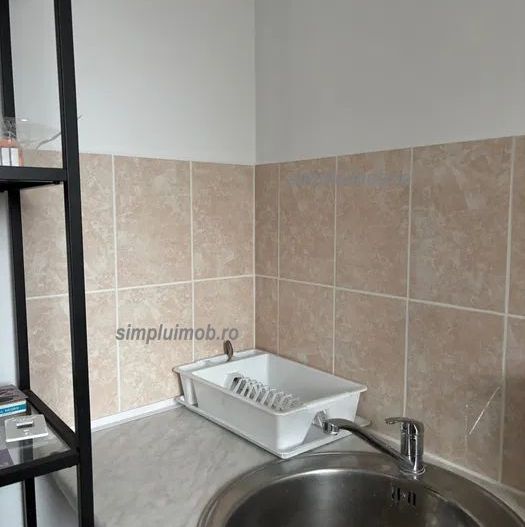 Garsoniera Spatioasa Vitan - Poză 3