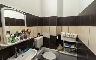 Spatiu comercial, ultracentral, Republicii, Oradea. 95 000 E. Com 0 - Poză 9