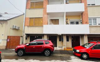 Duplex cu 5 camere in zona centrala - Poză 1