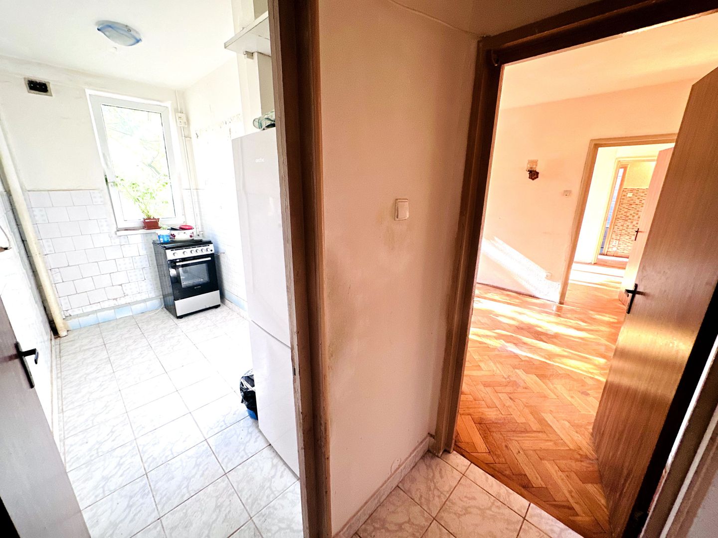 Apartament 4 camere | Drumul Taberei | Metrou Romancierilor - Poză 5