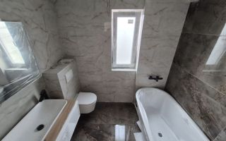 Casă de vânzare, 4 camere,Valea Lupului - Poză 3