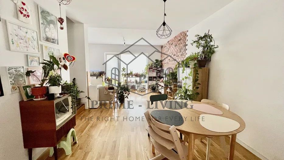 Vila in complex imobiliar - Poză 2