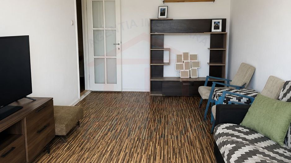 Apartament luminos cu 3 camere decomandate, 60 mp, Micro 16 – 57.000 € - Poză 2