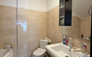 Vila spatioasa cu vedere spre lac Corbeanca - Poză 40