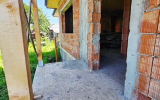 🏡 Casă la roșu cu 4 camere, 122 mp utili, teren 465 mp – Băicoi - Poză 16