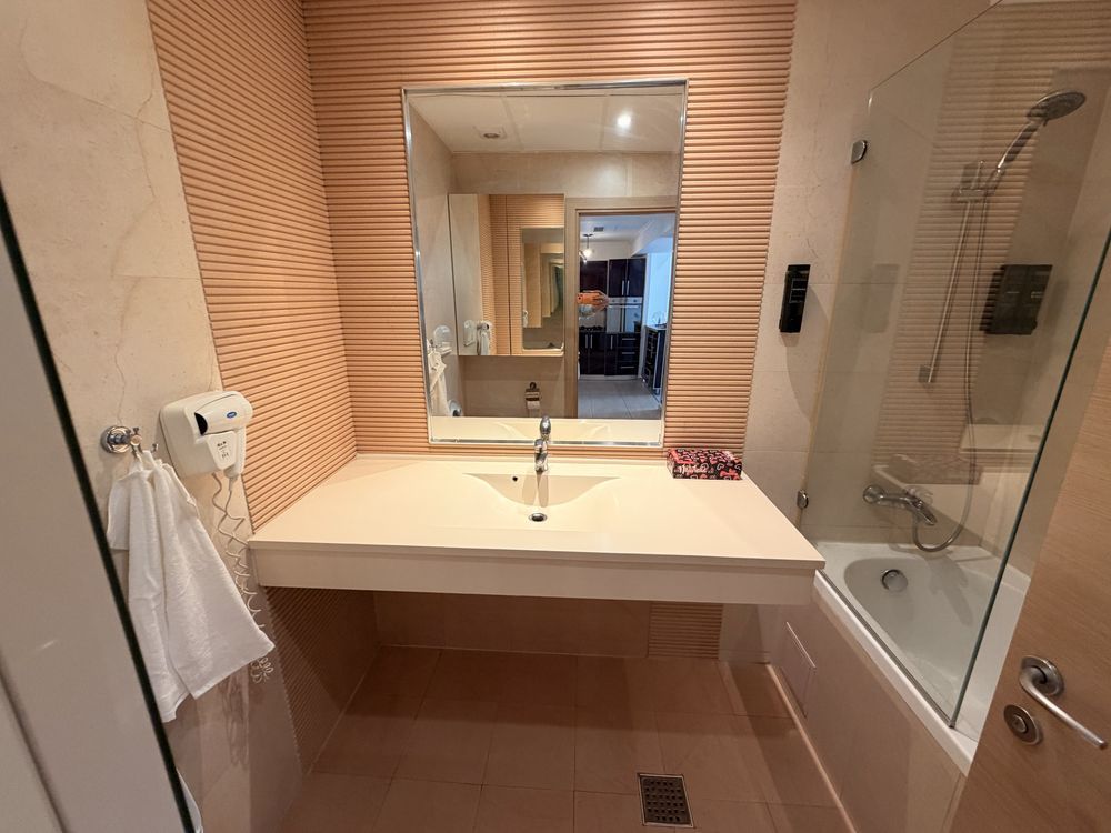 De inchiriat Apartament 2 camere Rin Grand Hotel - Poză 5