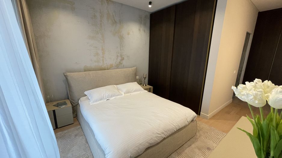 Apartament exclusivist cu vedere directă către Parcul Verdi - Poză 5
