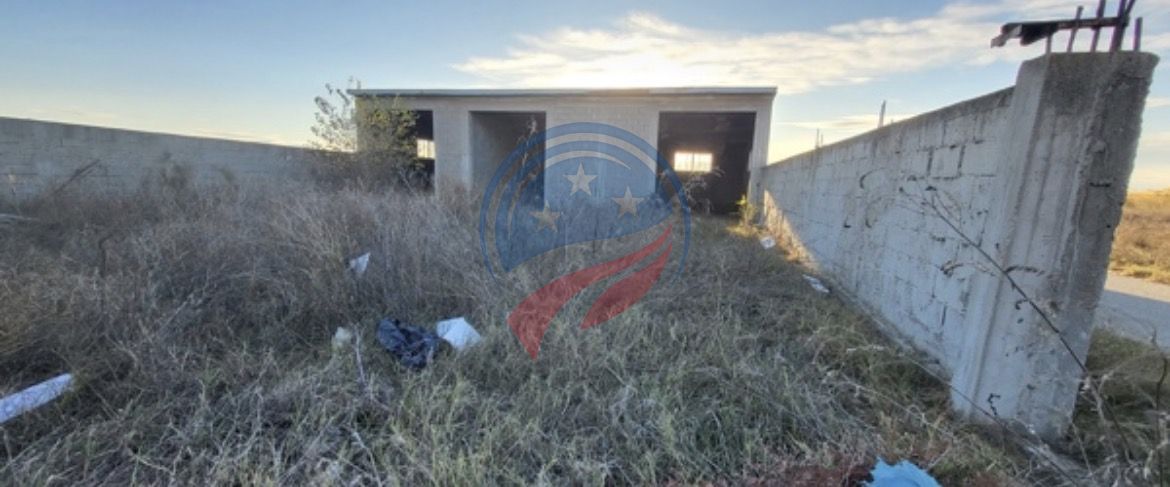 Hala Depozit si curte Malu Mare - Poză 1