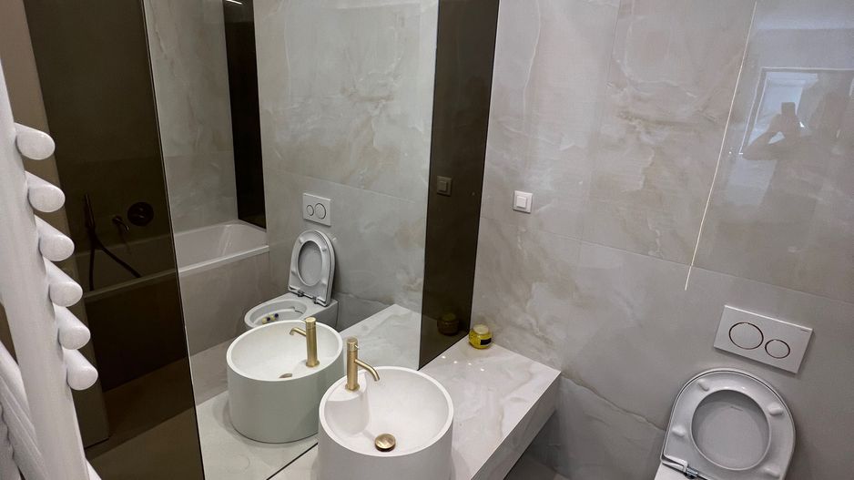 Închiriere ap. 3 camere Lux în Complex Cortina North - Poză 7