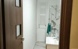 Garsonieră, renovata modern,Mall Vitan - Poză 3