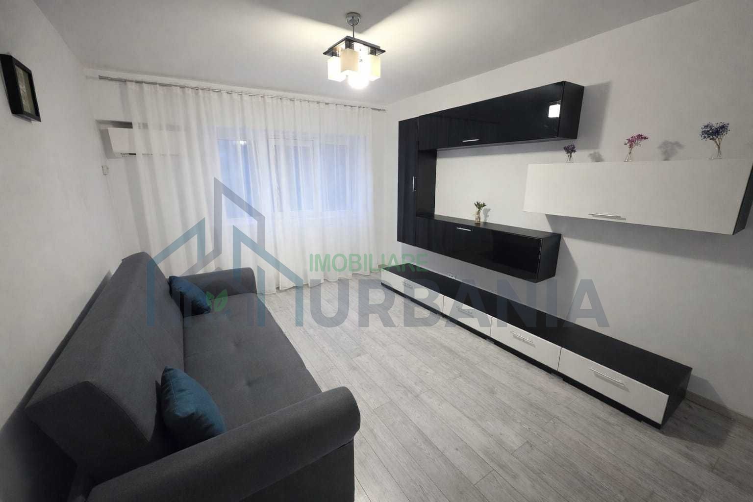 Apartament 3 camere, decomandat, în zona Centrala - Iași - Poză 1